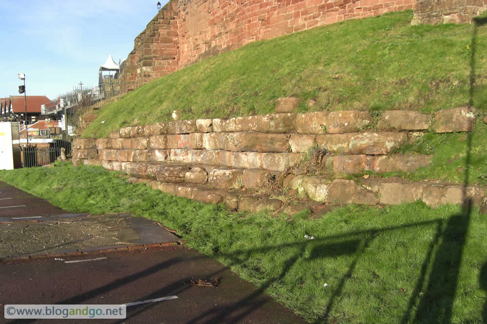 The Roman quay wall